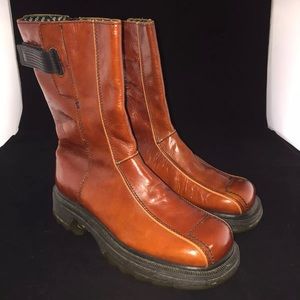 Dr Martens Square Toe Boots AW500